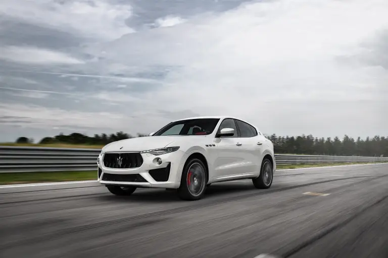 Maserati Levante GTS 2019 - 5