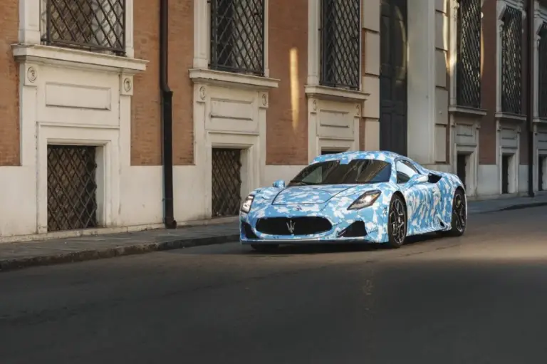 Maserati MC20 Cabrio - Prime Foto - 4