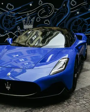 Maserati MC20 e Alcantara - Luxury Meets Performance