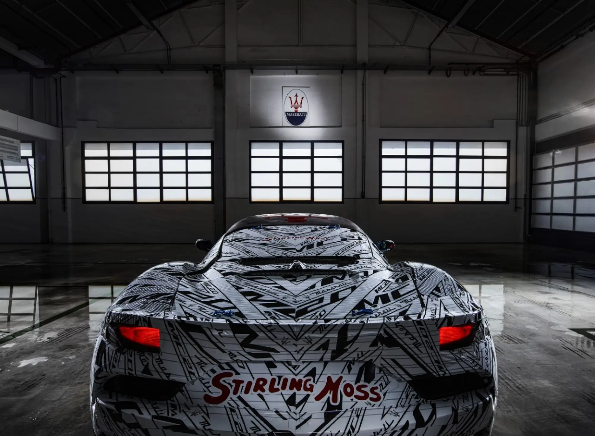 Maserati MC20 - Il prototipo dedicato a Sterling Moss - 4