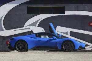 Maserati MC20 - prova su strada e in pista