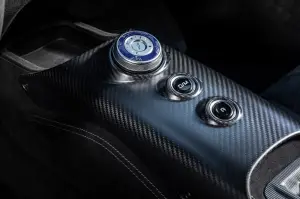 Maserati MC20 - prova su strada e in pista