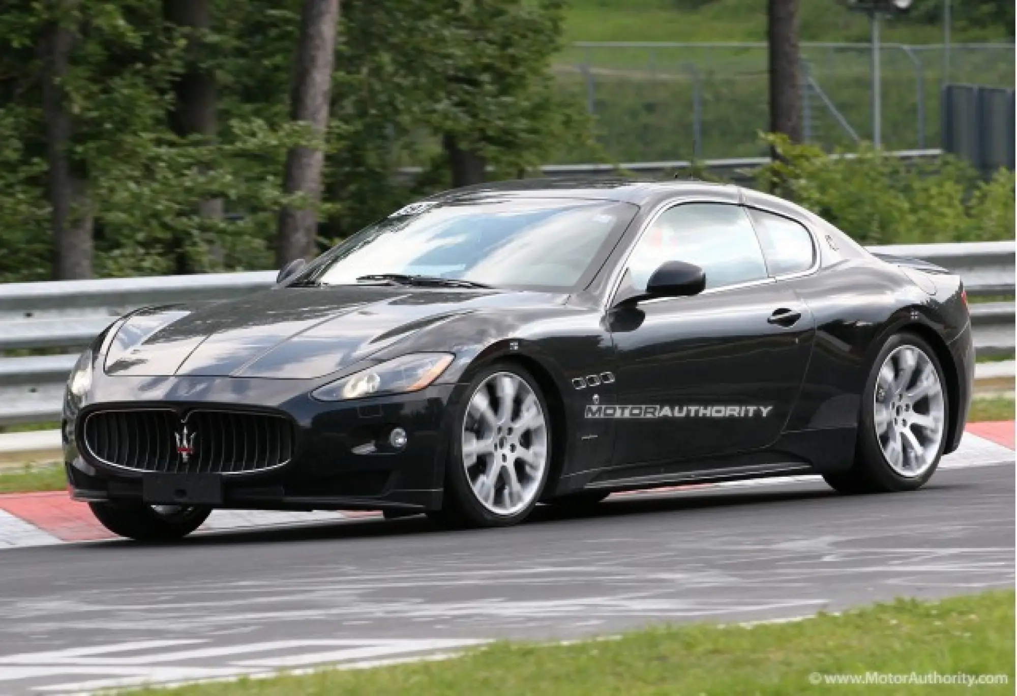 Maserati, possibile foto spia Gran Turismo MC Corse GT4 - 1