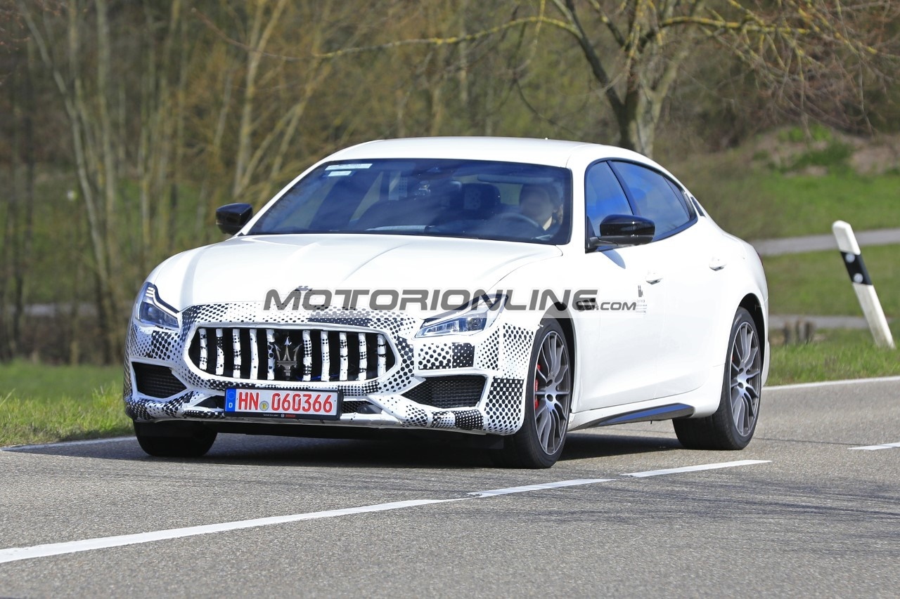Maserati Quattroporte facelift - Foto spia 20-4-2020