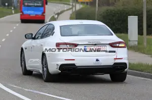 Maserati Quattroporte facelift - Foto spia 20-4-2020
