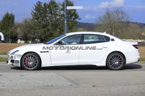 Maserati Quattroporte facelift - Foto spia 20-4-2020