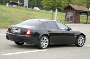 Maserati Quattroporte foto spia berlina sportiva - 1