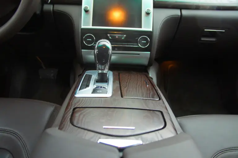 Maserati Quattroporte S Q4 - Prova su Strada - 21