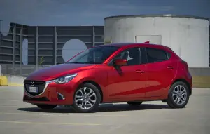 Mazda 2 prova su strada 2018