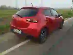 Mazda 2: prova su strada - 8