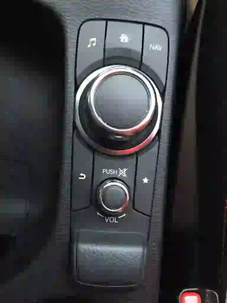 Mazda 2: prova su strada - 13