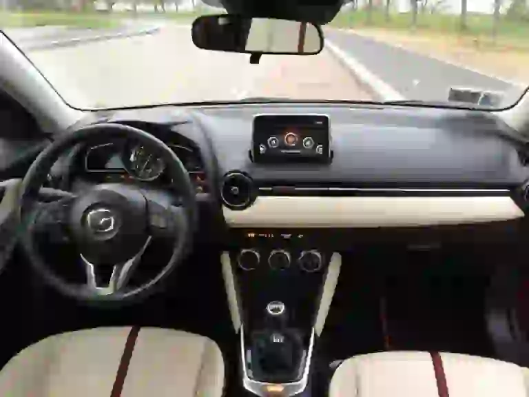 Mazda 2: prova su strada - 30