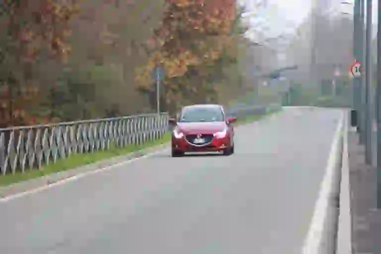 Mazda 2: prova su strada - 32