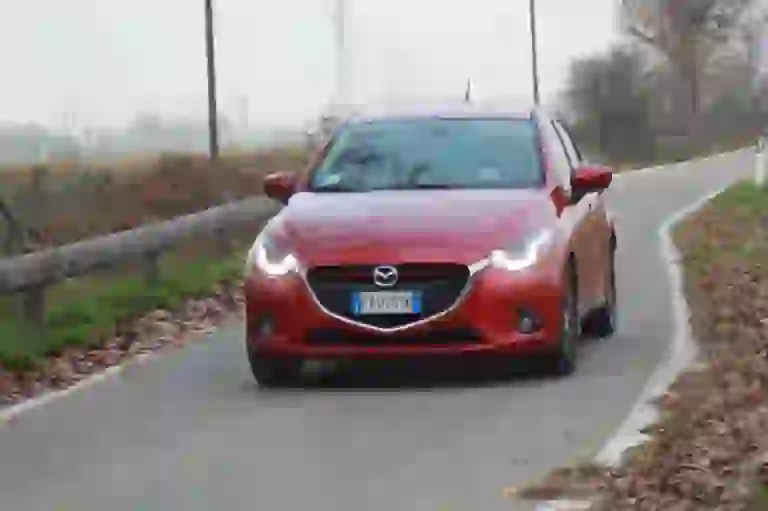 Mazda 2: prova su strada - 51