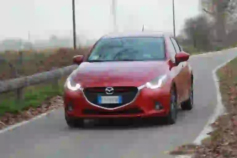 Mazda 2: prova su strada - 52