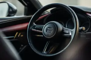 Mazda 3 2023 - Foto