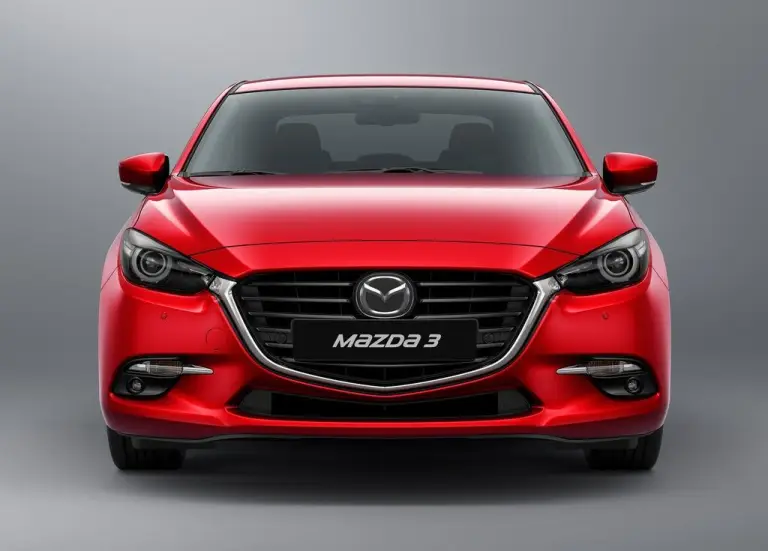 Mazda 3 MY 2017 - 11