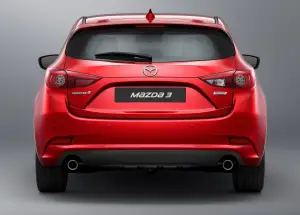 Mazda 3 MY 2017 - 12