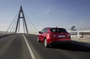 Mazda 3 - nuova galleria