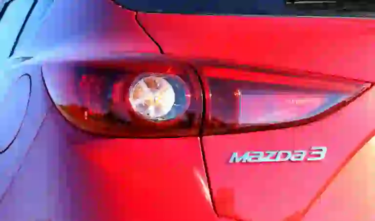 Mazda 3 - Prova su strada 2017 - 24