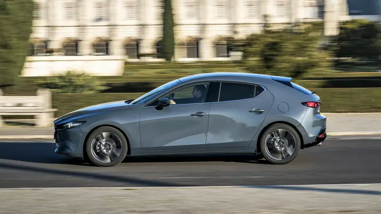 MAZDA 3 SKYACTIV-X GREY - 21