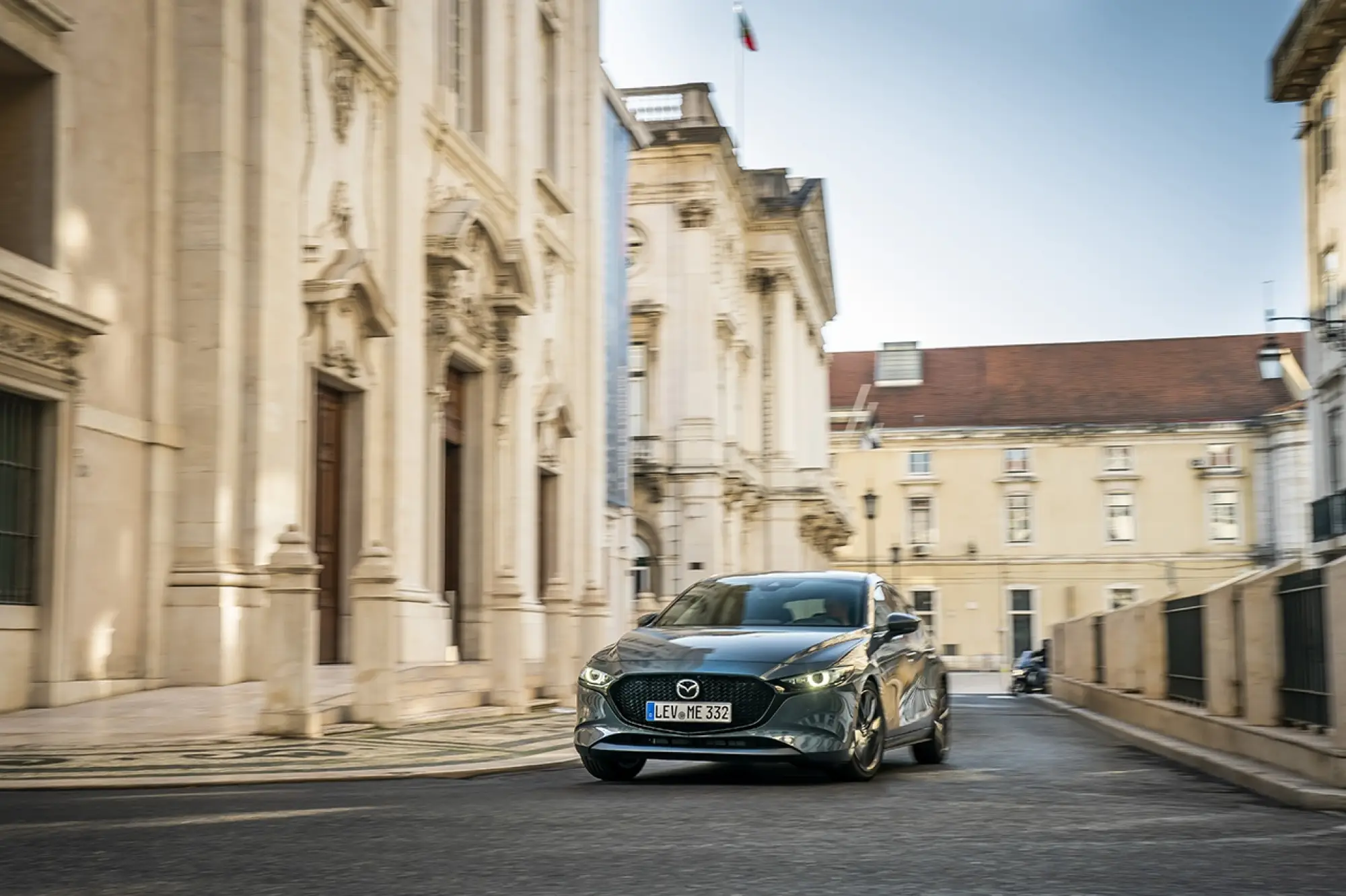 MAZDA 3 SKYACTIV-X GREY - 22