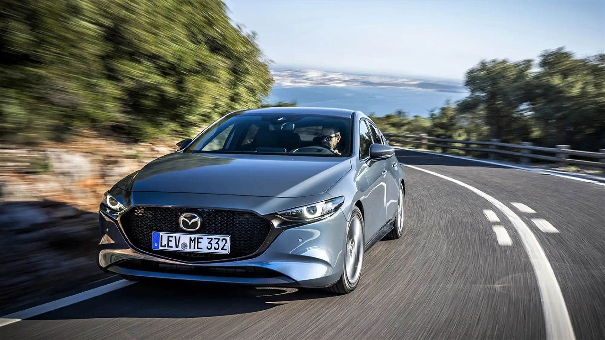 MAZDA 3 SKYACTIV-X GREY - 12