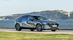 MAZDA 3 SKYACTIV-X GREY