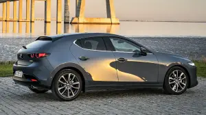 MAZDA 3 SKYACTIV-X GREY