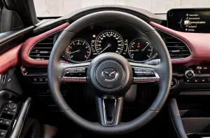 MAZDA 3 SKYACTIV-X GREY
