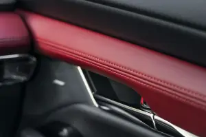 MAZDA 3 SKYACTIV-X GREY