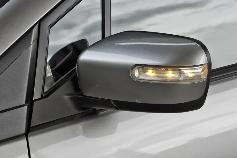 Mazda 5 2013 - 11