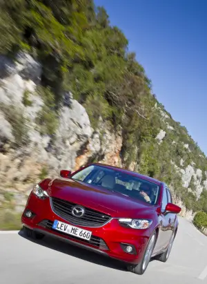 Mazda 6 Berlina e Wagon - 2013