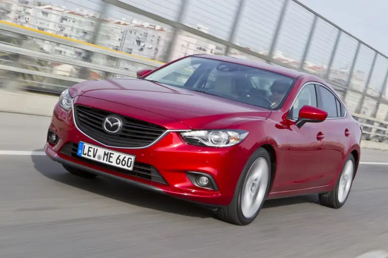 Mazda 6 Berlina e Wagon - 2013 - 21