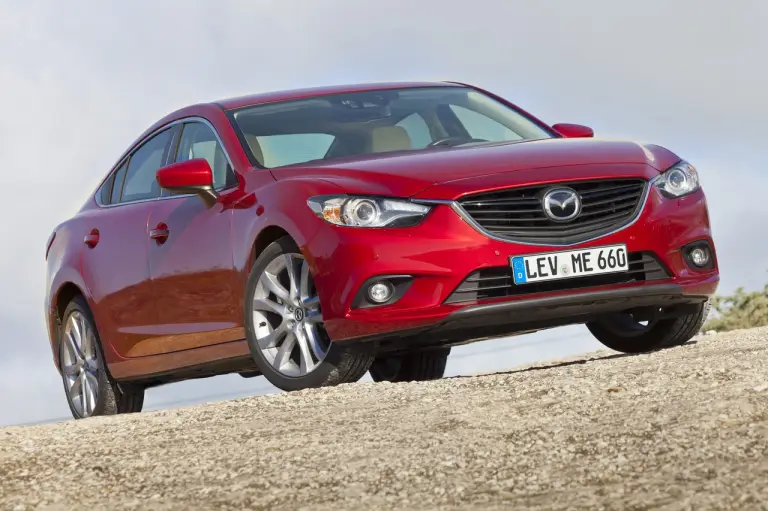 Mazda 6 Berlina e Wagon - 2013 - 36