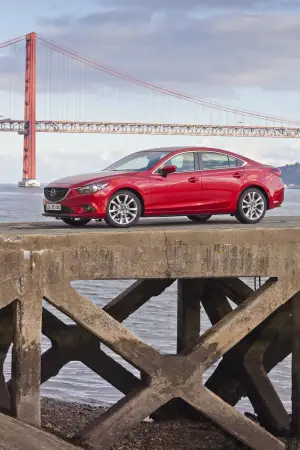Mazda 6 Berlina e Wagon - 2013