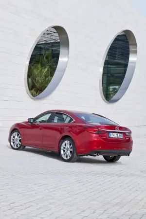 Mazda 6 Berlina e Wagon - 2013