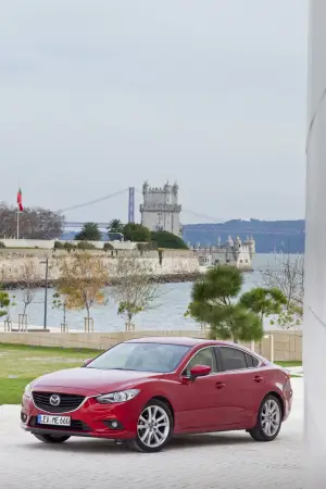 Mazda 6 Berlina e Wagon - 2013