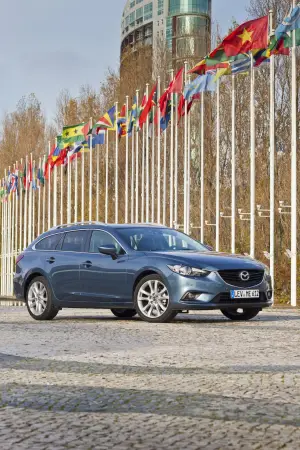 Mazda 6 Berlina e Wagon - 2013