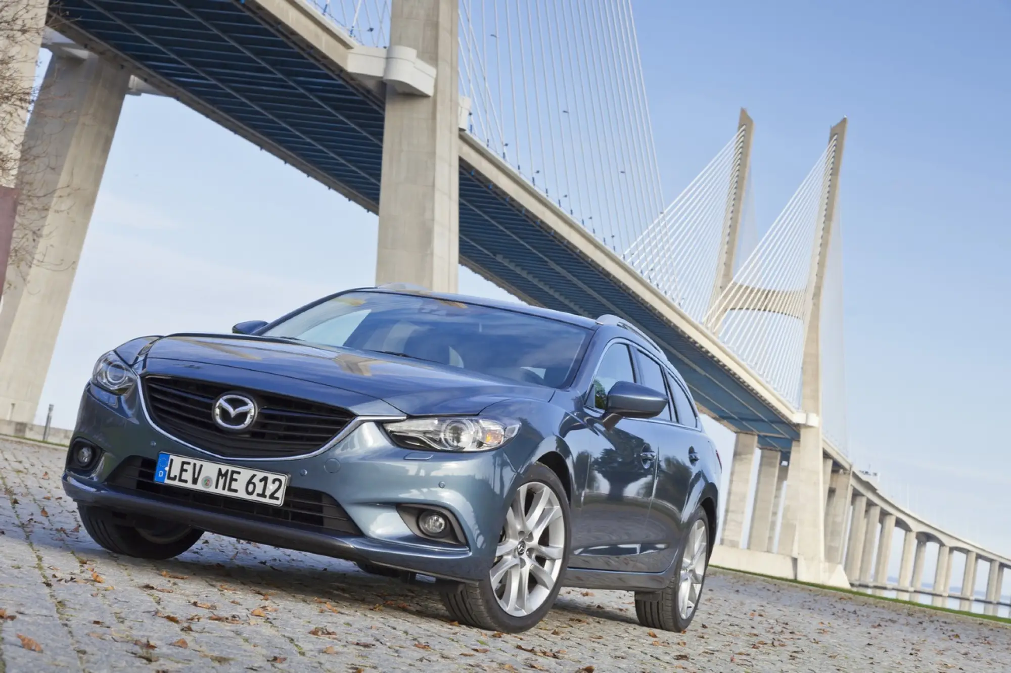 Mazda 6 Berlina e Wagon - 2013 - 140