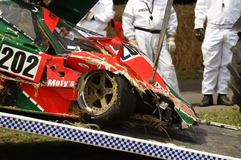 Mazda 767B - incidente a Goodwood, Festival of Speed 2015 - 3