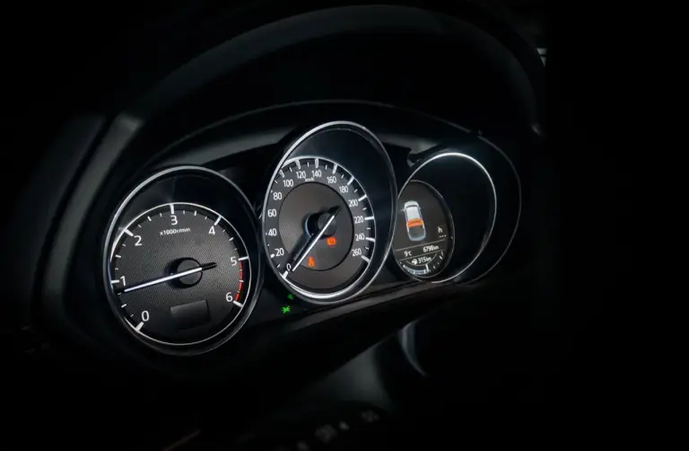 Mazda CX-5 Evolve MY 2018 - 12