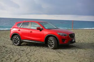 Mazda CX-5 Prova su strada 2016