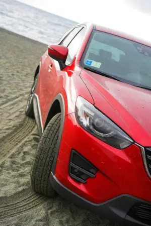 Mazda CX-5 Prova su strada 2016