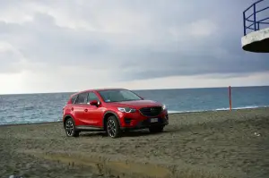 Mazda CX-5 Prova su strada 2016