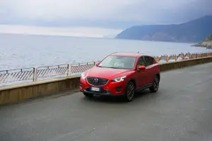 Mazda CX-5 Prova su strada 2016