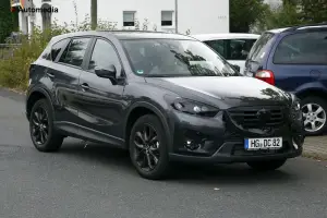 Mazda CX-5 restyling - foto spia (settembre 2014)