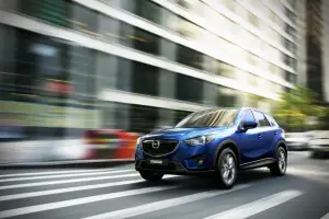 Mazda CX-5 SUV 2011 - 10