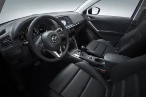 Mazda CX-5 SUV 2011 - 16