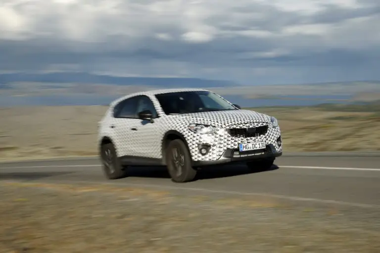 Mazda CX-5 SUV 2011 - 20
